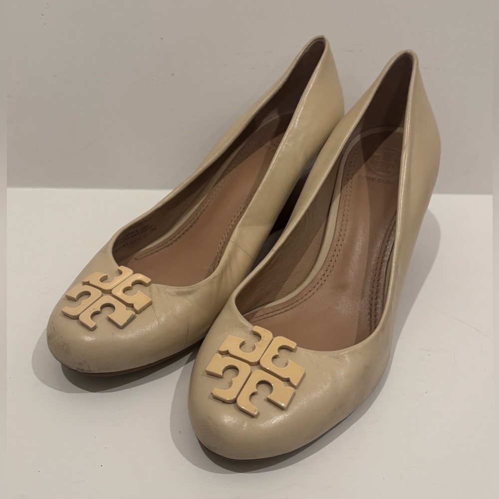 Tory Burch Beige Wedge Heels size 7